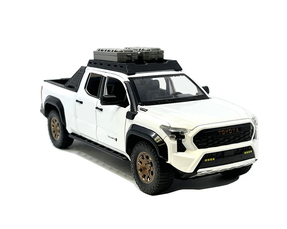 2024 Toyota Tacoma Trailhunter Edition – White (Limited Edition) Diecast 1:24 Scale Model - MiJo H08777WH - Image 2
