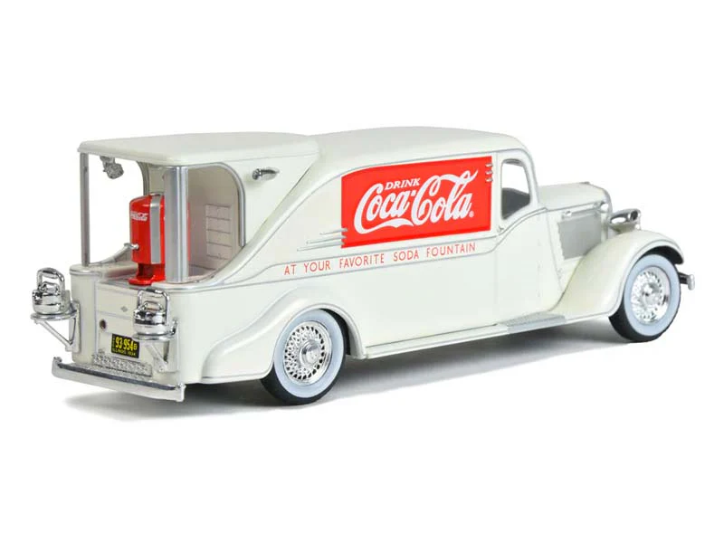 1934 Dodge KH-32 Fountain Truck - Coca-Cola Diecast 1:43 Scale Model - Motor City Classics 443934 - Image 2