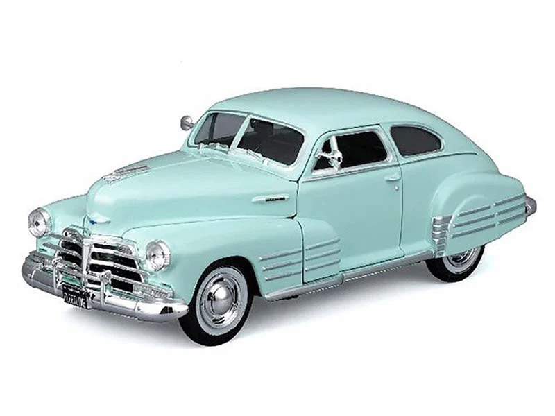 1948 Chevrolet Fleetline Aerosedan – Light Green Diecast 1:25 Scale Model - Maisto 32921GRN