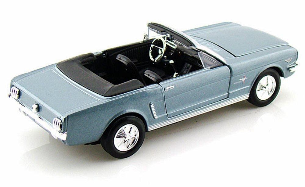 1964 1/2 Ford Mustang Convertible - Blue (Timeless Legends) Diecast 1:24 Scale Model - Motormax 73212BL - Image 3