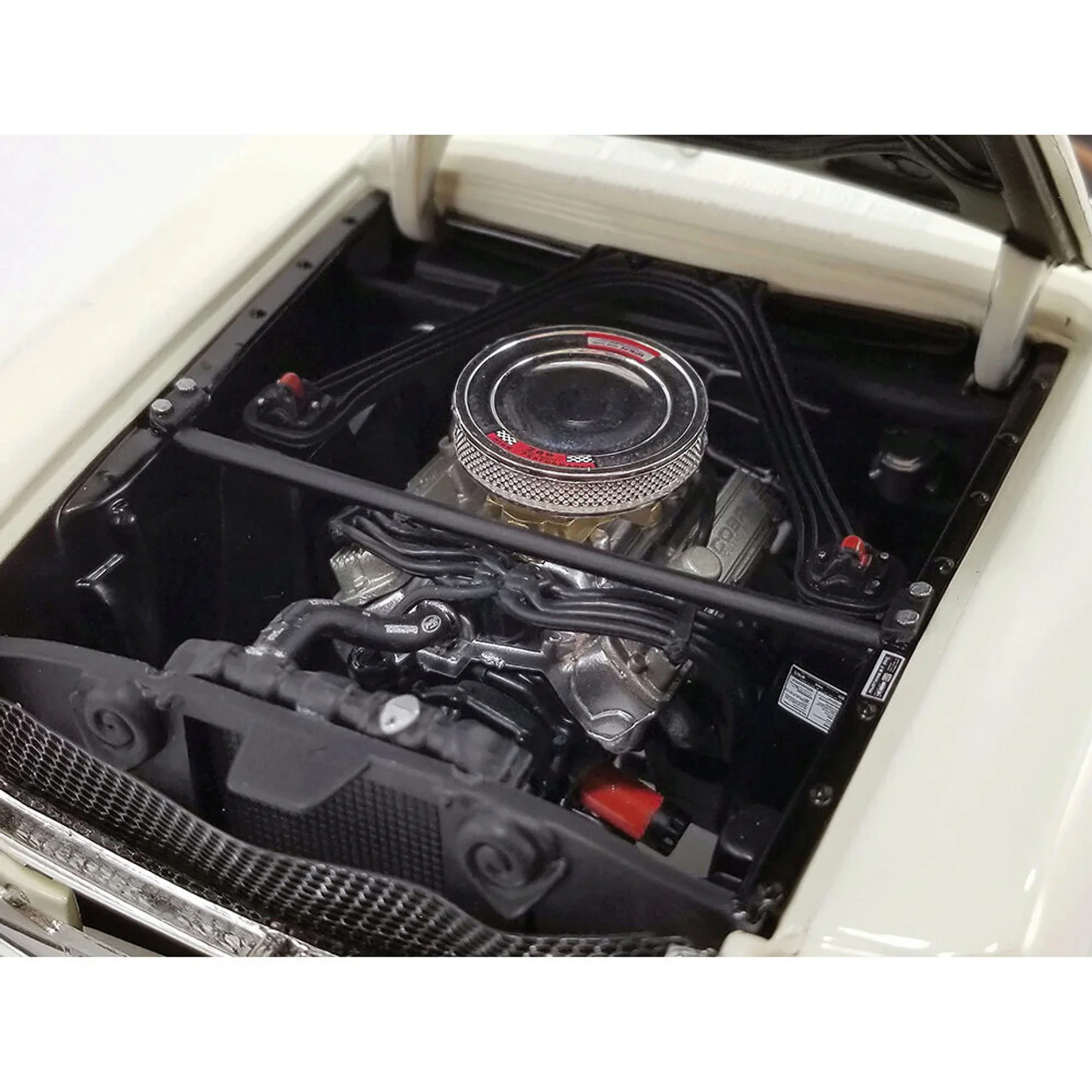 1965 Ford Mustang Shelby GT350 - Snake on a Plane Diecast 1:18 Scale Model - ACME A1801876 - Image 4