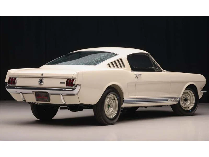 1965 Ford Mustang Shelby GT350 - Snake on a Plane Diecast 1:18 Scale Model - ACME A1801876 - Image 7