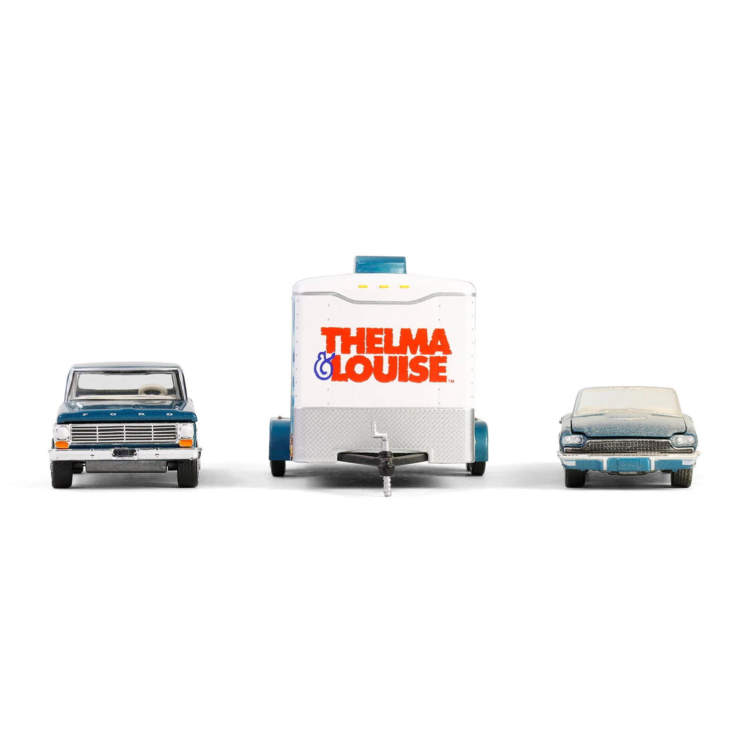 1966 Ford Thunderbird Convertible w/ 1967 Ford F-250 & Car Hauler (Hollywood Hitch & Tow Series 13) Diecast 1:64 Scale Models - Greenlight 31180B - Image 2