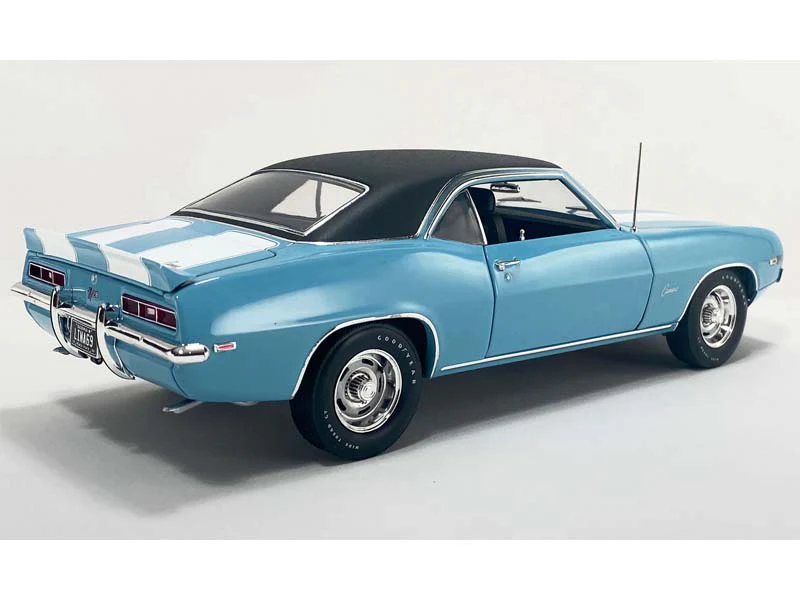 1969 Chevrolet Camaro Z/28 w/ Vinyl Top - Blue Diecast 1:18 Scale Model - ACME A1805732VT - Image 2