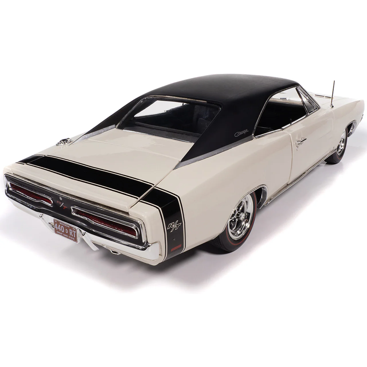 1969 Dodge Charger R/T - W1 White Diecast 1:18 Scale Model - Auto World AMM1352 - Image 3