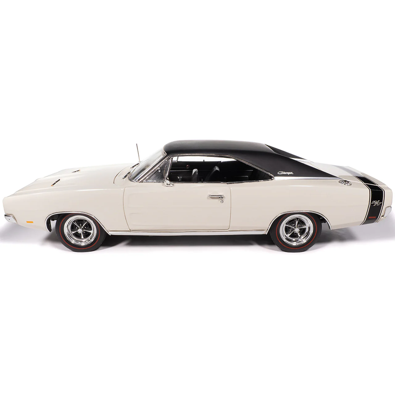1969 Dodge Charger R/T - W1 White Diecast 1:18 Scale Model - Auto World AMM1352 - Image 4