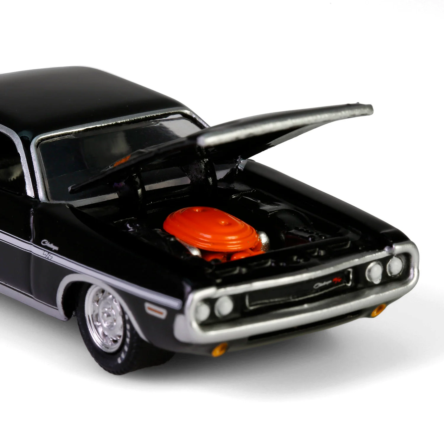 1970 Dodge Challenger R/T 440 - Black (Barrett-Jackson Series 15) Diecast 1:64 Scale Model - Greenlight 37320D - Image 4