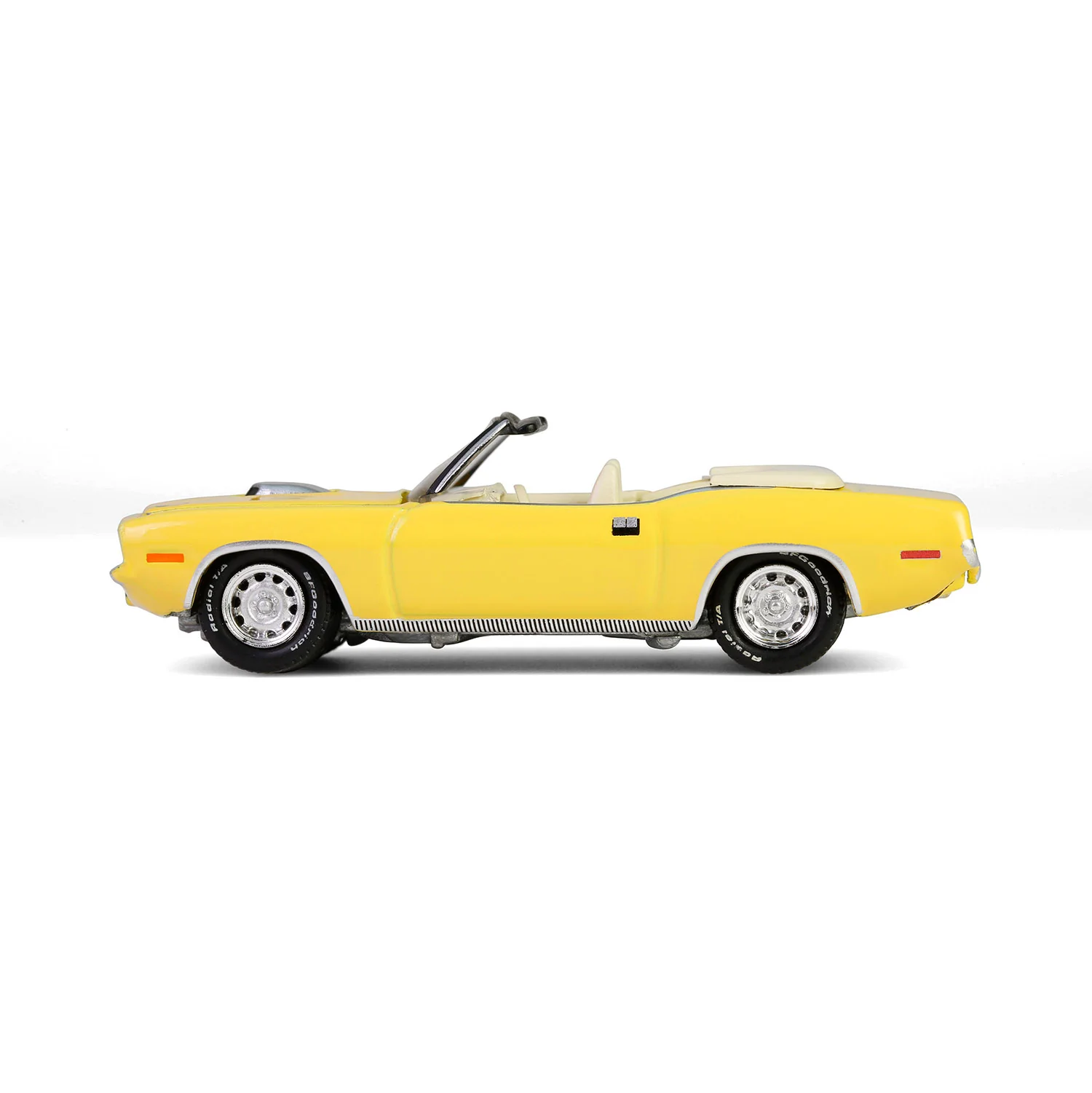 1970 Plymouth 'Cuda Convertible - Yellow (Barrett-Jackson Series 15) Diecast 1:64 Scale Model - Greenlight 37320E - Image 2