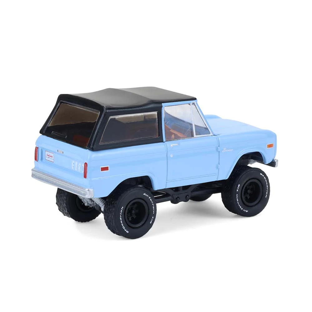 1972 Ford Bronco Custom SUV (Barrett-Jackson Series 16) Diecast 1:64 Scale Model - Greenlight 37330F - Image 3