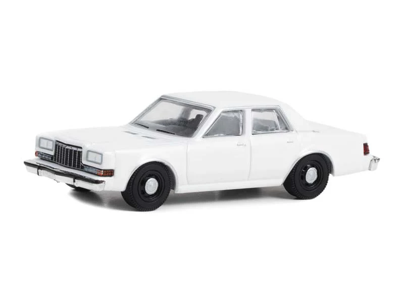 1980-89 Dodge Diplomat White - Hot Pursuit Diecast 1:64 Scale Model Car - Greenlight 43006