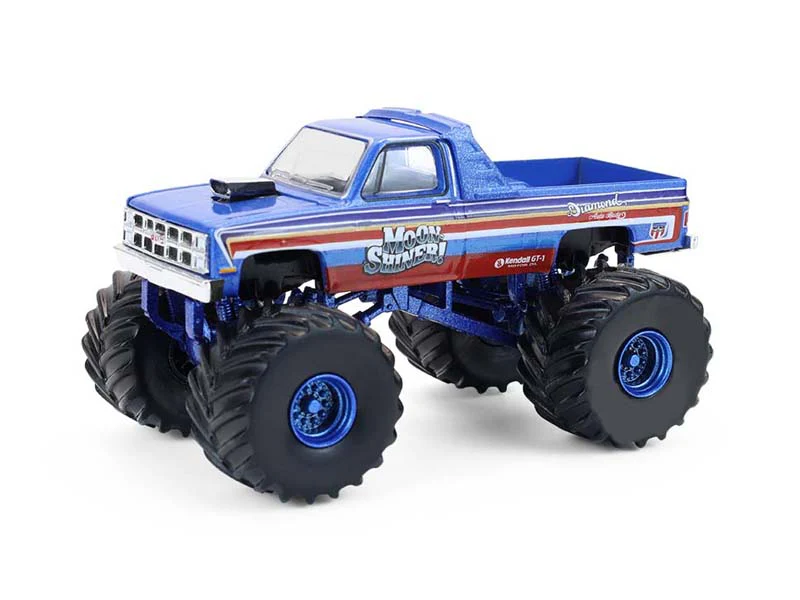 1982 GMC Sierra 2500 Moonshiner! Monster Truck (Kings of Crunch Series 16) Diecast 1:64 Scale Model - Greenlight 49160A