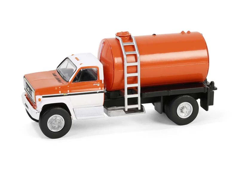 1984 Chevrolet C-70 Fertilizer Truck – Red and White Cab w/ Red Tank (S.D. Trucks Series 19) Diecast 1:64 Scale Model - Greenlight 45190A