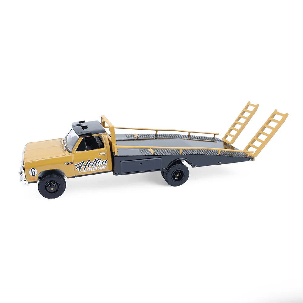 1985 Dodge Ram D350 Ramp Truck w/ 1965 Dodge Coronet Hotton Speed Shop (H.D. Trucks Series 26) Diecast 1:64 Scale Model - Greenlight 33260A - Image 5