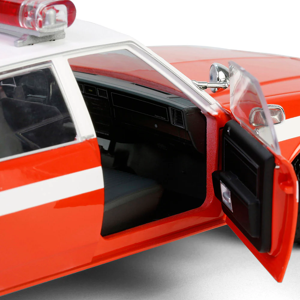 1987 Chevrolet Caprice 9C1 - FDNY (Artisan Collection) Diecast 1:18 Scale Model - Greenlight 19141 - Image 9