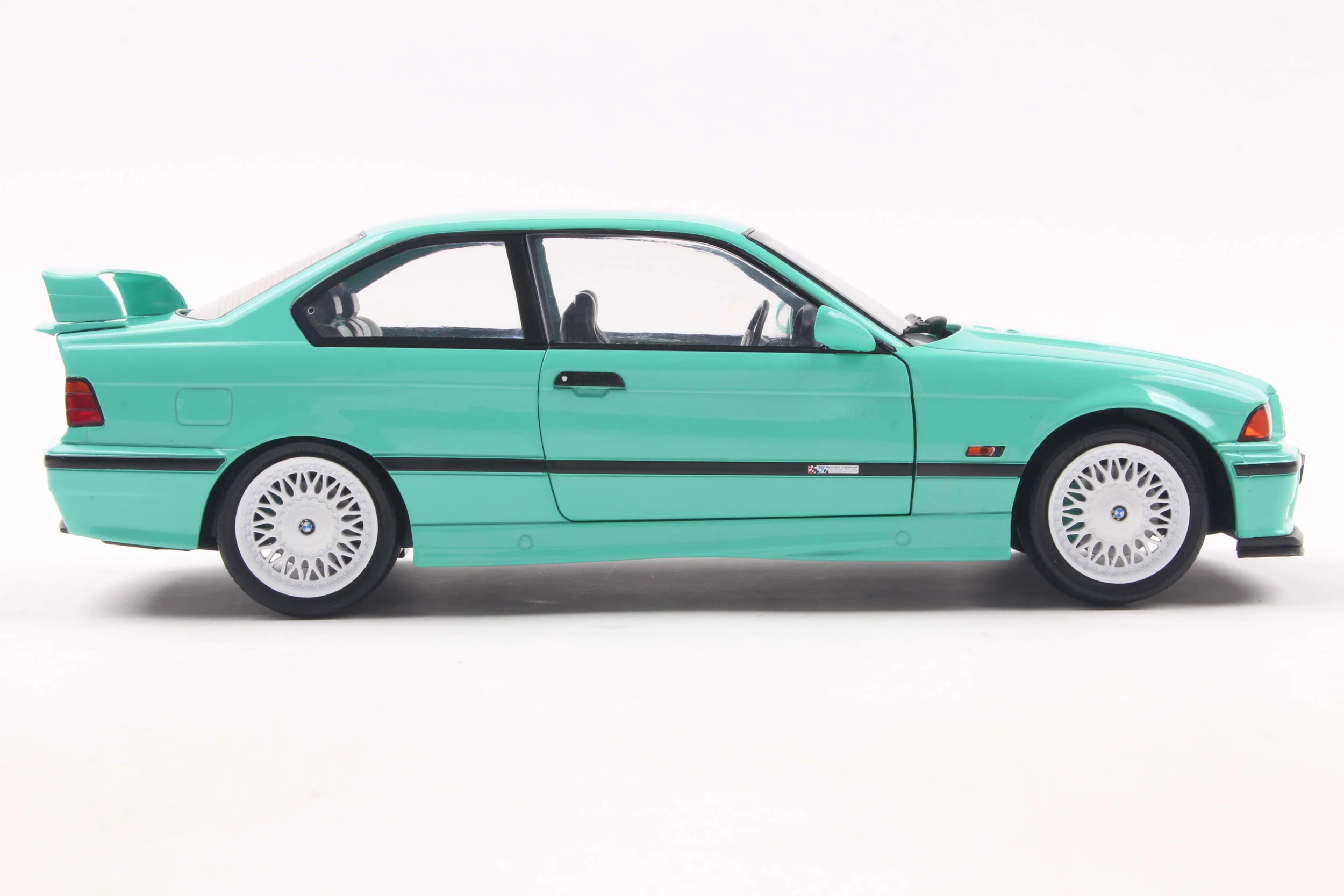 1991 BMW M3 Coupe Solido Works Mint Green Diecast 1:18 Scale Model - Solido S1803916 - Image 3