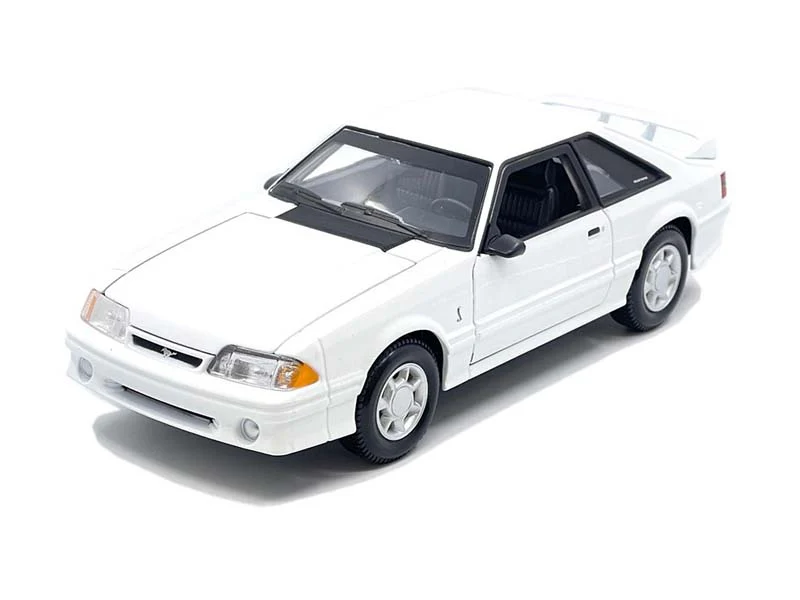 1993 Ford Mustang SVT Cobra – White (Special Edition) Diecast 1:24 Scale Model - Maisto 32906WH