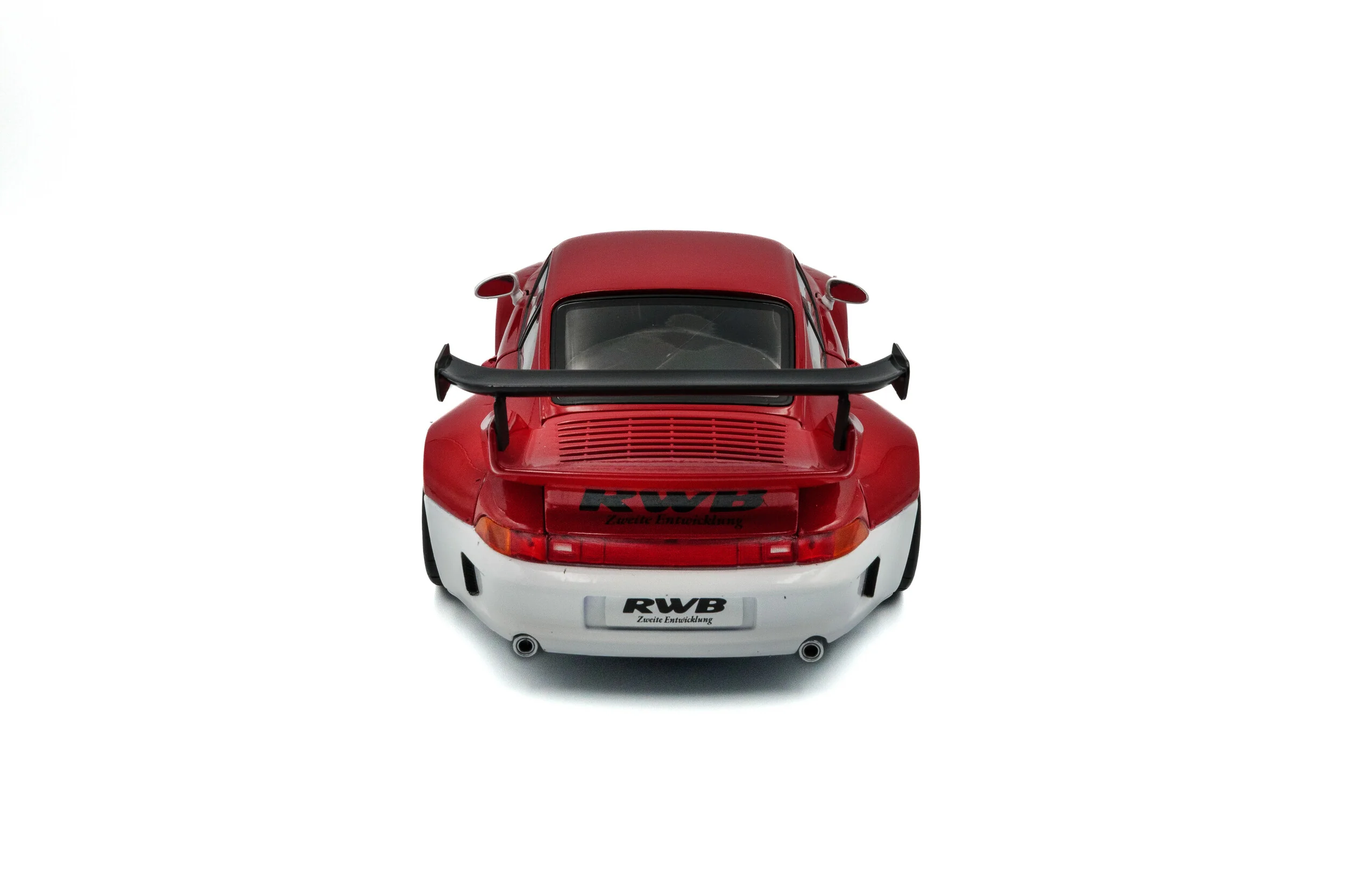 2020 RWB Body Kit Porco Rosso – Red/White Diecast 1:18 Scale Model - Solido S1808505 - Image 6