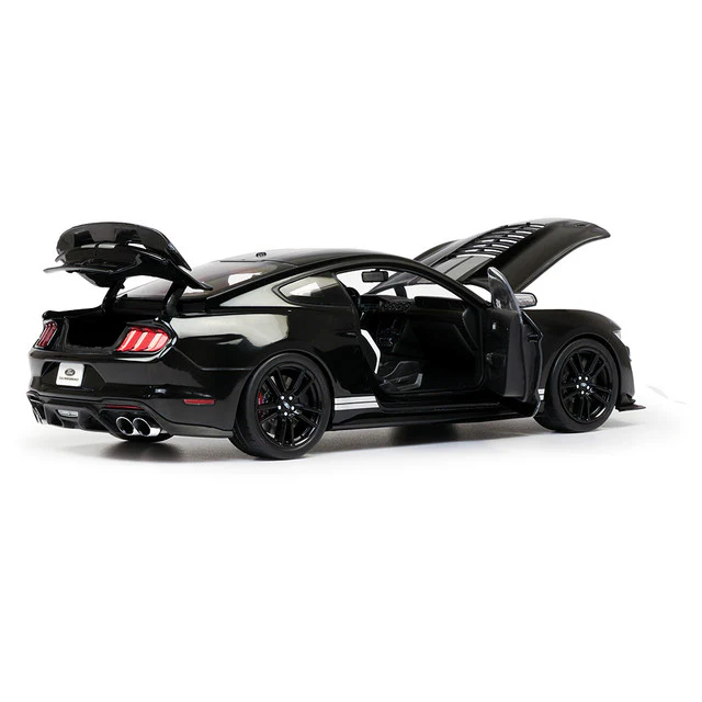 2022 Ford Mustang Shelby GT500 - Shadow Black Diecast 1:18 Scale Model - IXO America U18RDC002-FO - Image 2