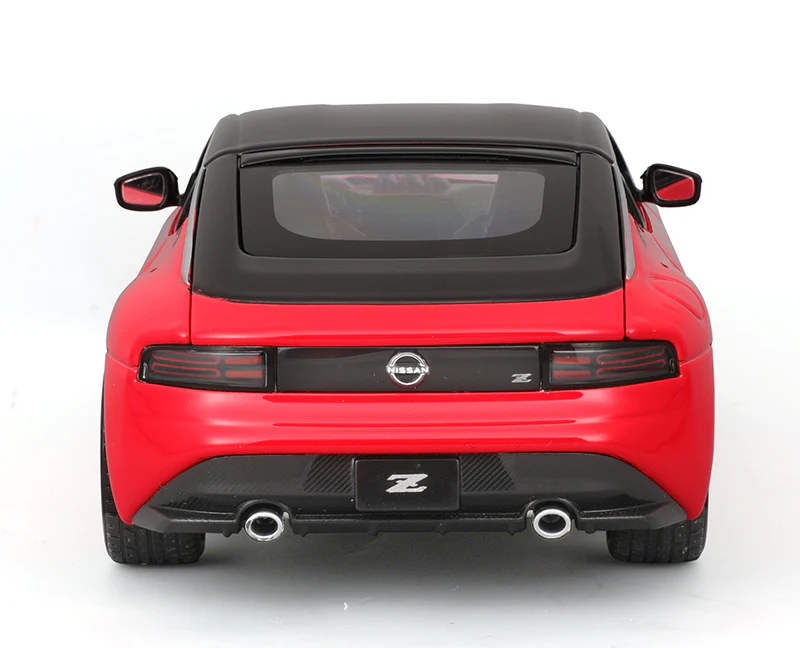 2023 Nissan Z – Red w/ Black Roof (Special Edition) Diecast 1:24 Scale Model - Maisto 32904RD - Image 3