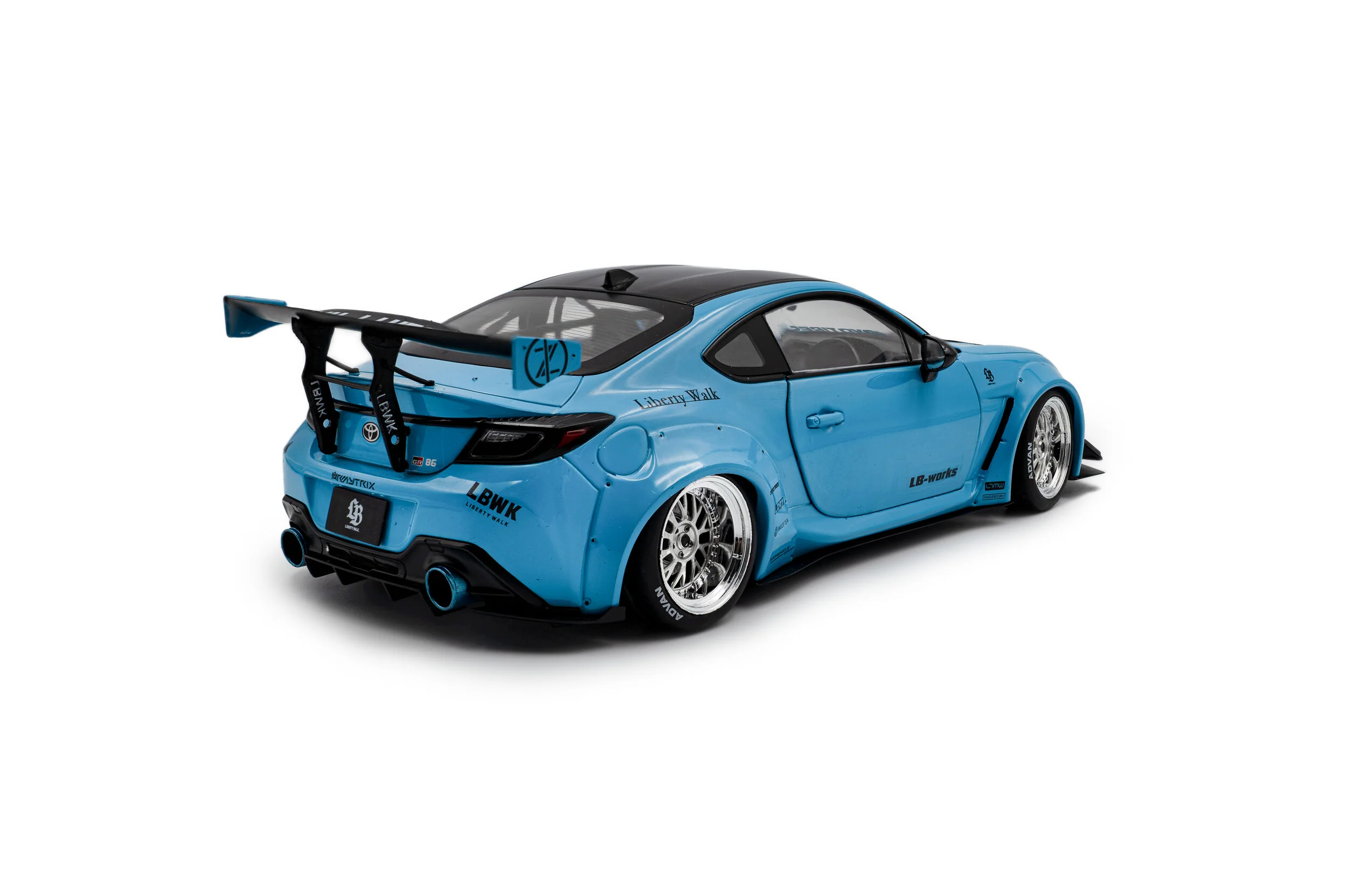 2024 Toyota GR86 Liberty Walk Body Kit – Baby Blue Diecast 1:18 Scale Model - Solido S1813601 - Image 5