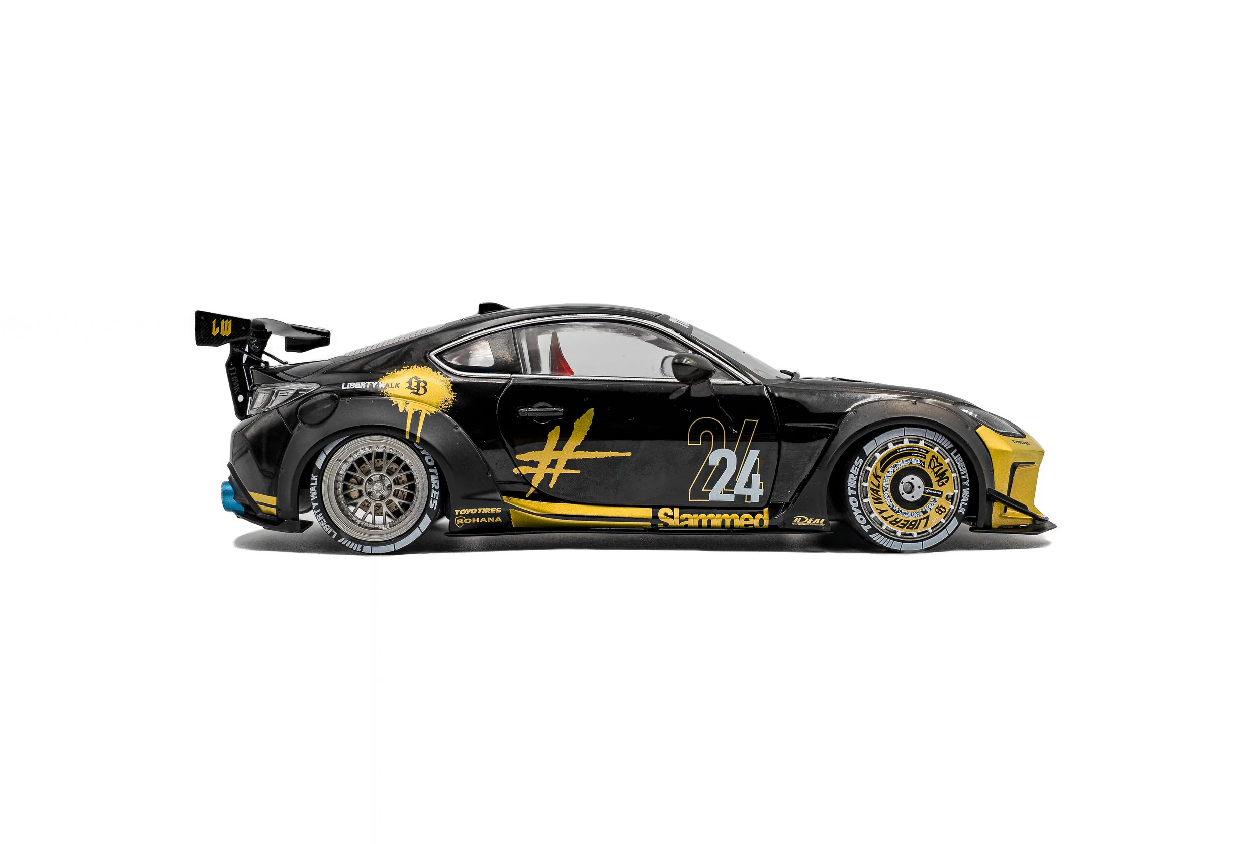 2024 Toyota GR86 Liberty Walk Body Kit Black & Gold Diecast 1:18 Scale Model - Solido S1813603 - Image 4