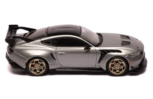 2025 Ford Mustang GTD Metallic Grey Diecast 1:43 Scale Model - IXO America MOC34322 - Image 3
