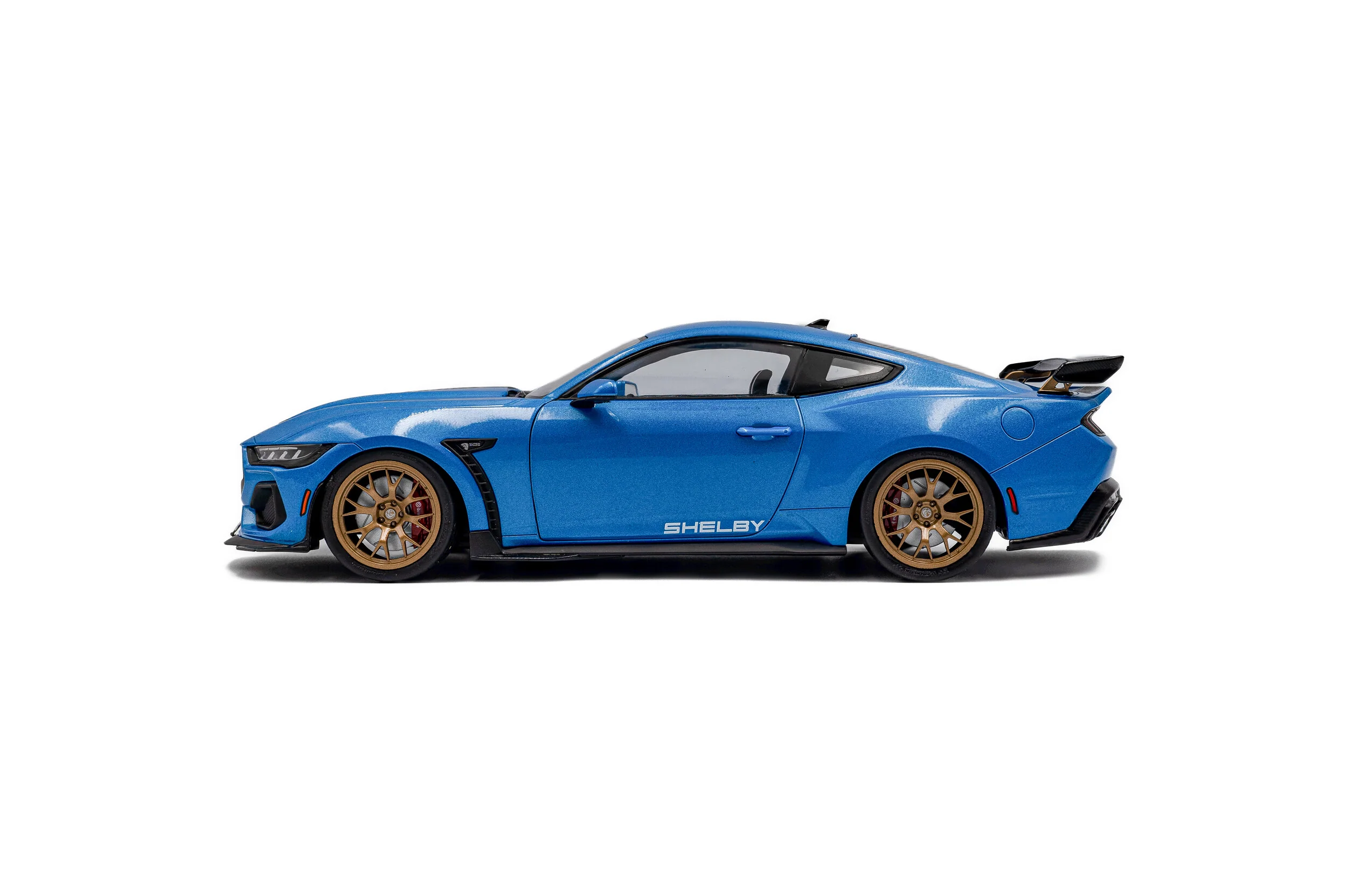 2025 Ford Mustang Shelby Super Snake Grabber Blue Metallic Diecast 1:18 Scale Model - Solido S1813802 - Image 2