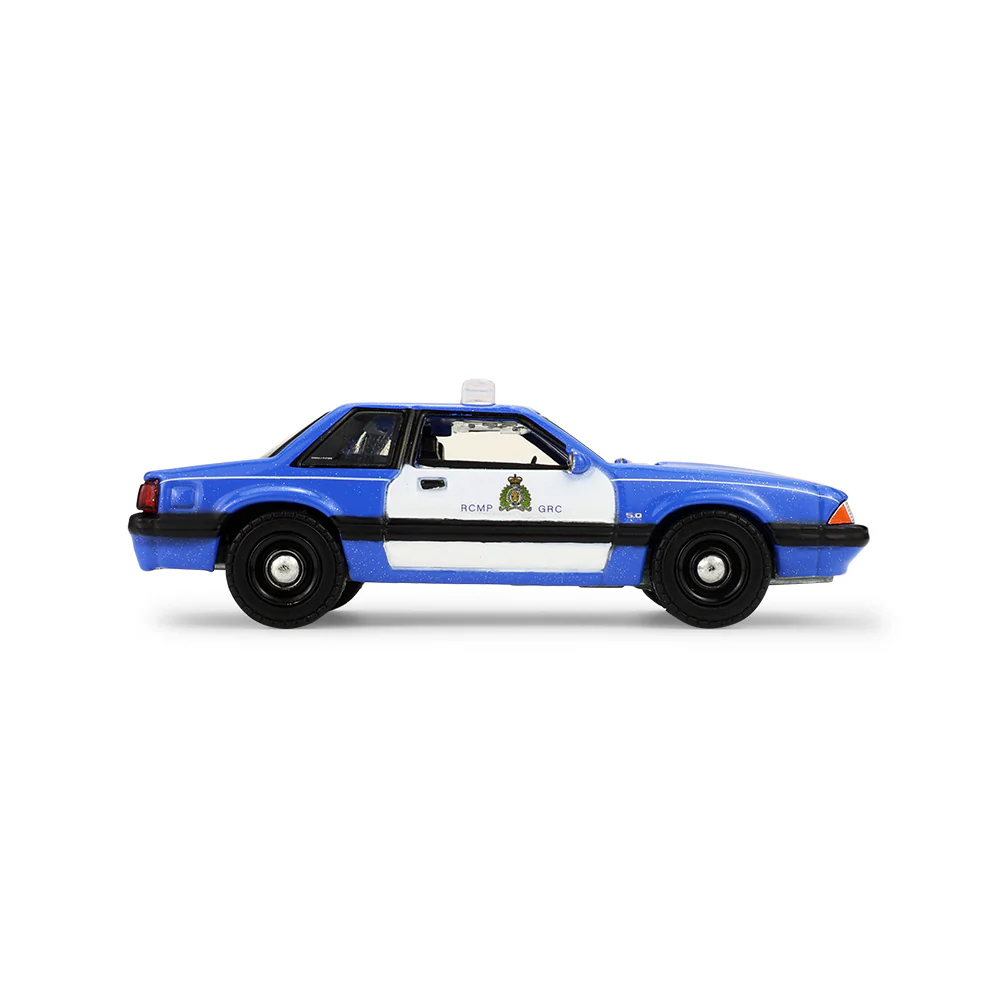 1991 Ford Mustang - Royal Canadian Mounted Police (Hot Pursuit - Canada Special Edition) Diecast 1:64 Scale Model - Greenlight 43065A - Image 4