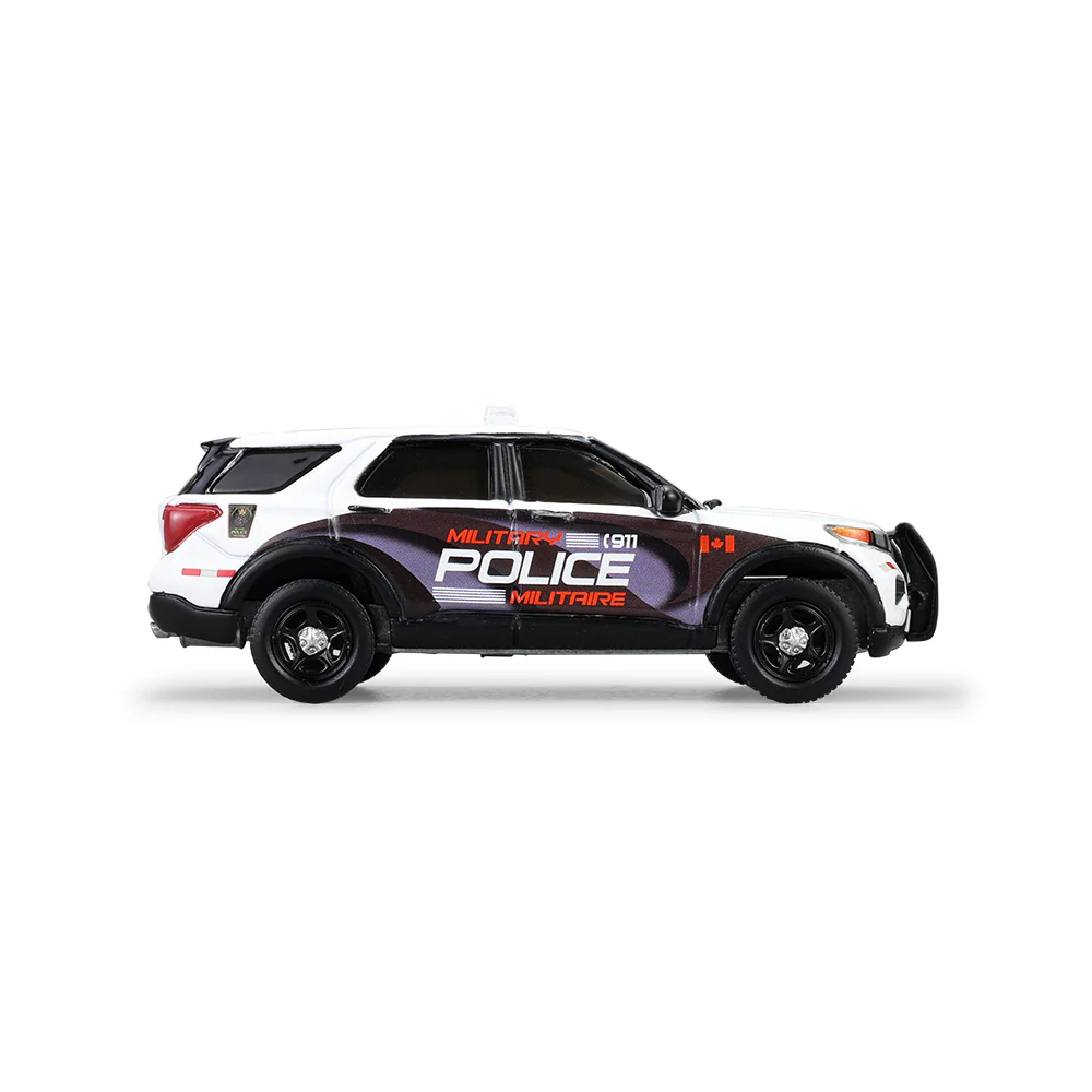 6 PACK 2024 Ford Police Interceptor Utility - Canada Military (Hot Pursuit - Canada Special Edition) Diecast 1:64 Scale Model - Greenlight 43065E - Image 3