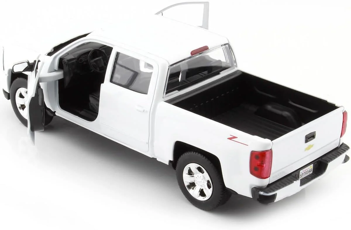 2017 Chevrolet Silverado 1500 LT Z71 Crew Cab - White Diecast 1:24 Scale Model - Motormax 79348WH - Image 4