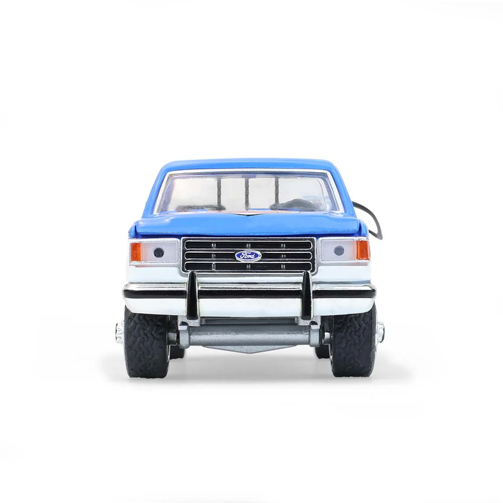 1991 Ford F-250 XL – Chevron (Blue Collar Collection Series 14) Diecast 1:64 Scale Model - Greenlight 35300D - Image 7
