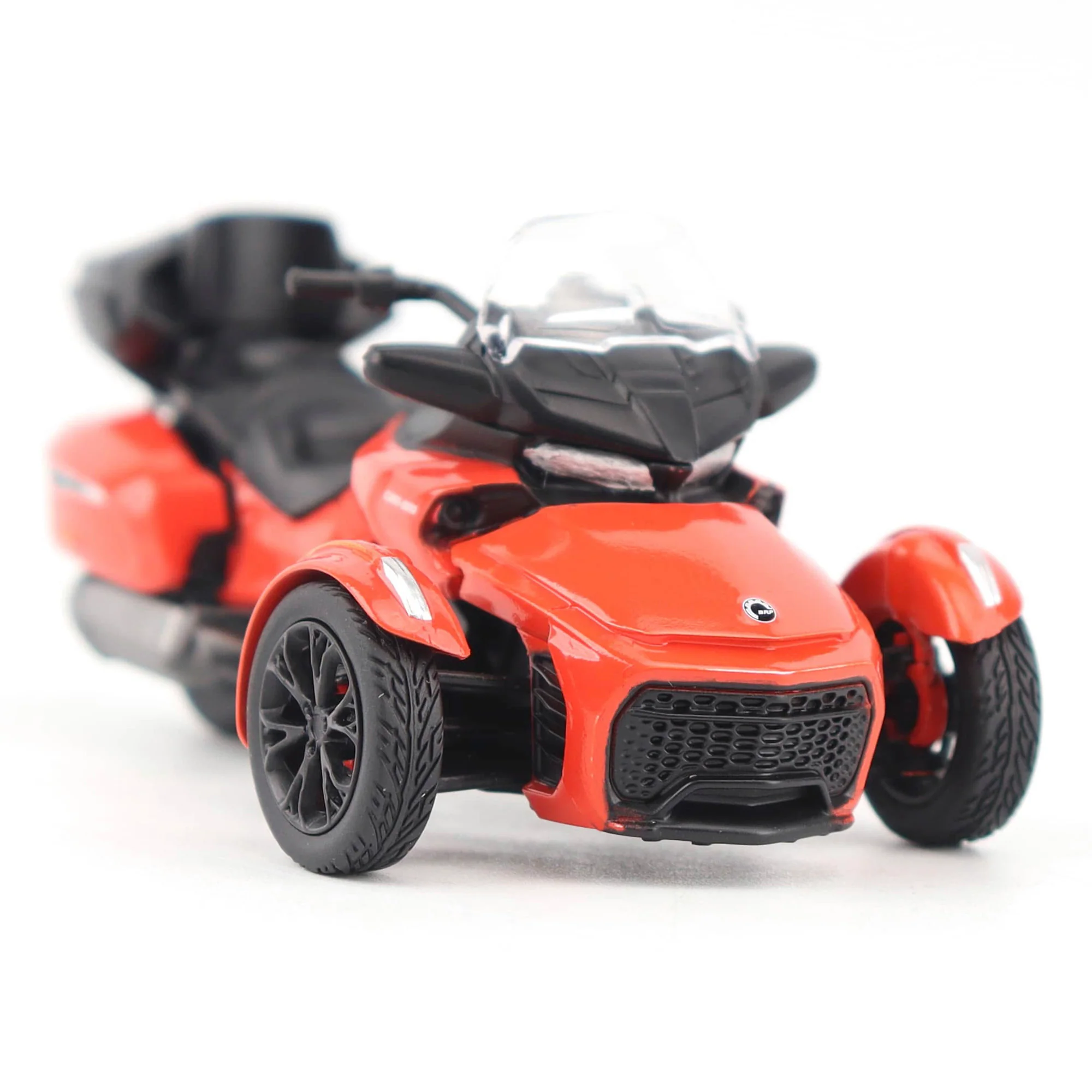 Can-Am Spyder F3 Limited Special Series Viper Red Diecast 1:32 Scale Model - Diecast Masters 60020 - Image 5