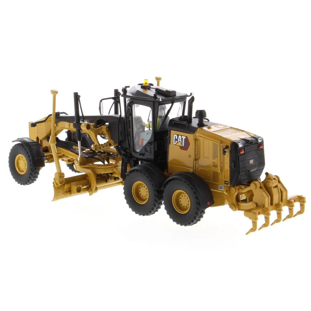 CAT Caterpillar 150 Motor Grader - (High Line Series) 1:50 Scale Model - Diecast Masters 85667 - Image 4