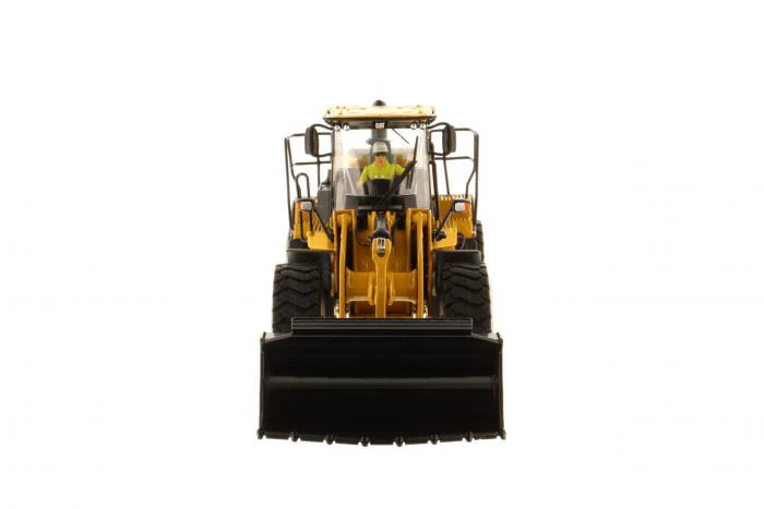 CAT Caterpillar 966M Wheel Loader w/ Operator (High Line Series) Diecast 1:50 Model - Diecast Masters 85928 - Image 5