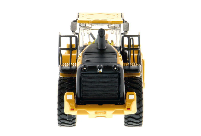 CAT Caterpillar 972M Wheel Loader (High Line Series) 1:87 HO Scale Model - Diecast Masters 85949 - Image 2