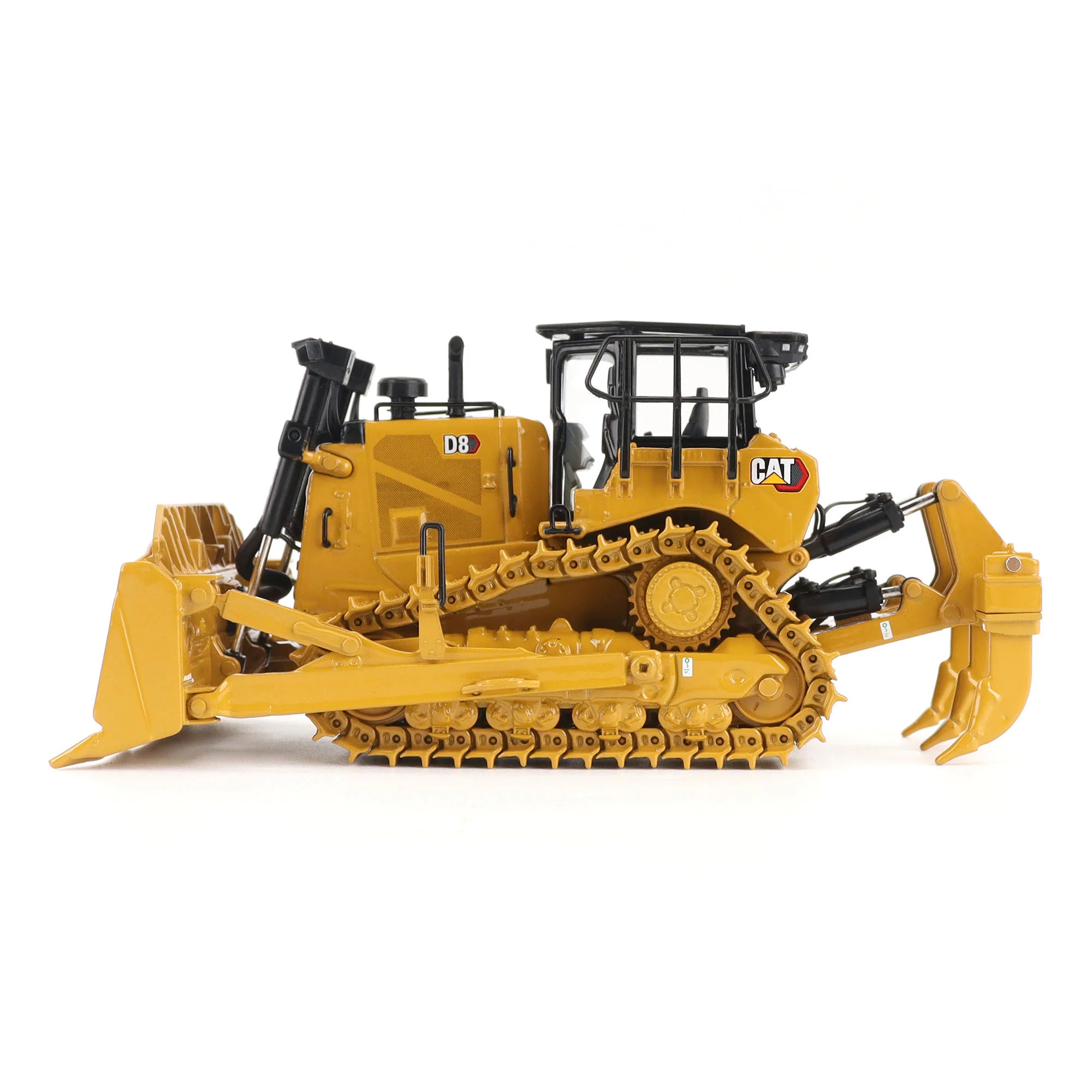 CAT Caterpillar D8 Dozer - Standard Configuration (High Line Series) Diecast 1:50 Scale Model - Diecast Masters 85757 - Image 3