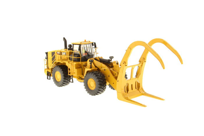 Caterpillar CAT 988K Wheel Loader w/ Grapple w/ Operator "High Line Series" 1:50 Scale Model - Diecast Masters - 85917 - Image 2