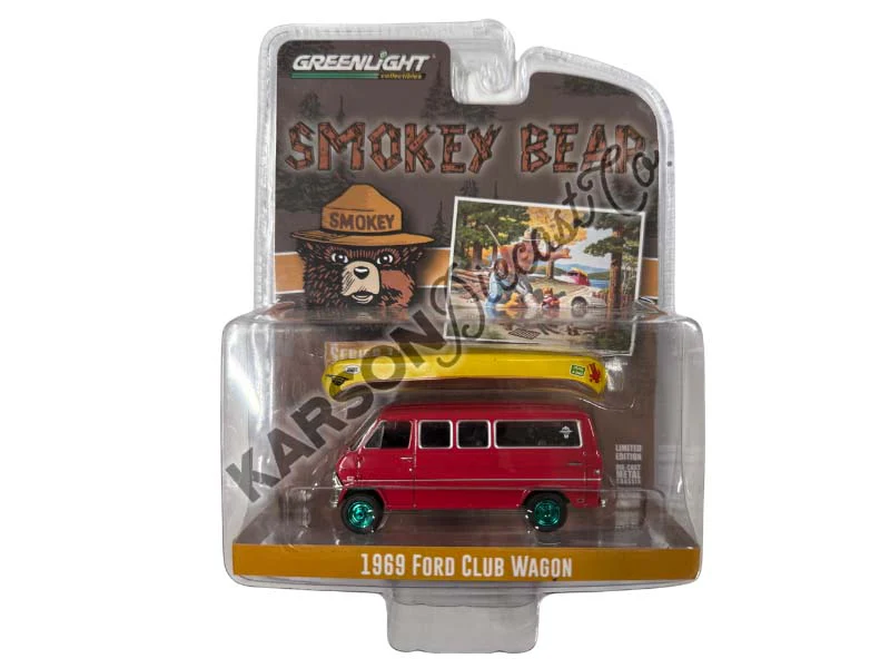 CHASE 1969 Ford Club Wagon w/ Canoe on Roof - Care Will Prevent 9 Out Of 10 Forest Fires (Smokey Bear) Series 1 Diecast 1:64 Scale Model - Greenlight 38020D