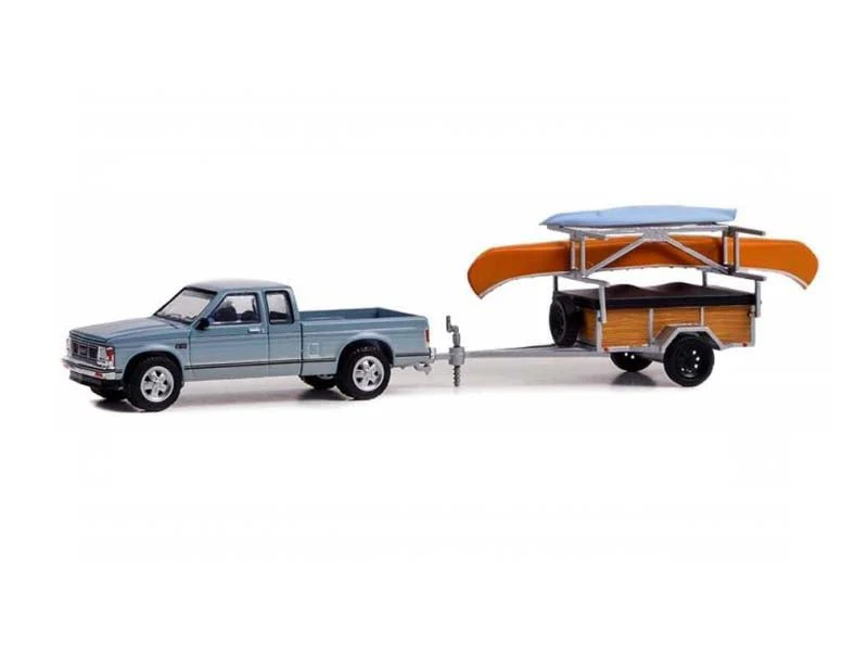 CHASE 1988 GMC S-15 Sierra w/ Canoe Trailer, Canoe Rack, Canoe and Kayak (Hitch and Tow) Series 25 Diecast 1:64 Scale Model - Greenlight 32250C - Image 2