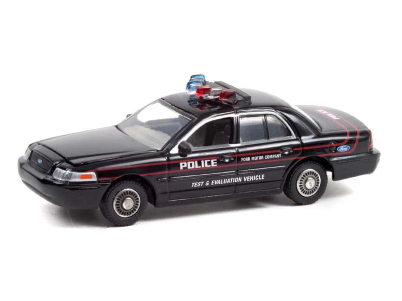 CHASE 2001 Ford Crown Victoria Police Interceptor - Police Prep Package (Hot Pursuit) Series 39 Diecast 1:64 Scale Model - Greenlight 42970D - Image 2