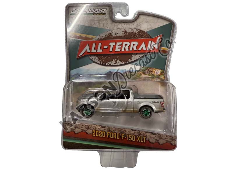 CHASE 2020 Ford F-150 SuperCrew - Iconic Silver w/ Mud Spray (All-Terrain) Series 15 Diecast 1:64 Scale Model - Greenlight 35270F