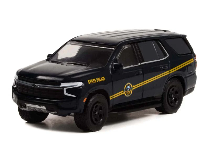 CHASE 2021 Chevrolet Tahoe Police Pursuit Vehicle - West Virginia State Police Department (Hot Pursuit) Diecast 1:64 Scale Model - Greenlight 30343 - Image 2