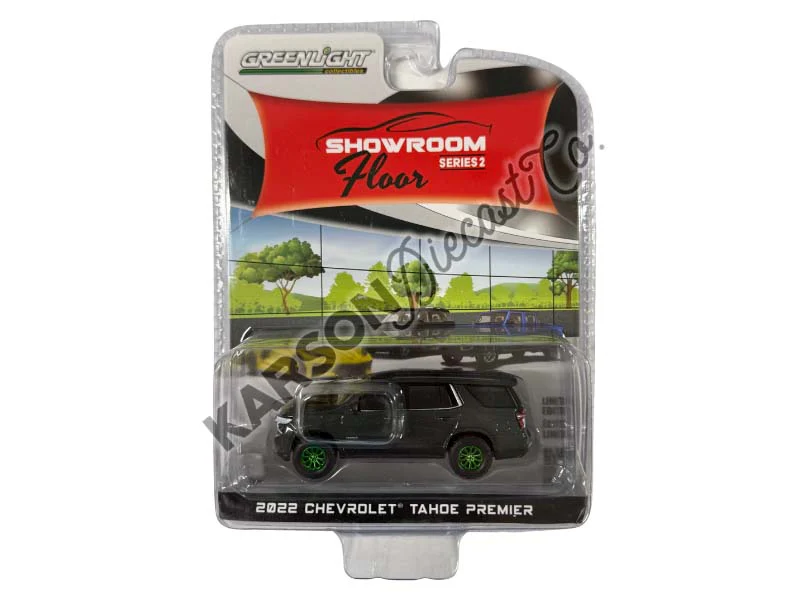 CHASE 2022 Chevrolet Tahoe Premier - Evergeen Gray Metallic (Showroom Floor Series 2) Diecast 1:64 Scale Model - Greenlight 68020D