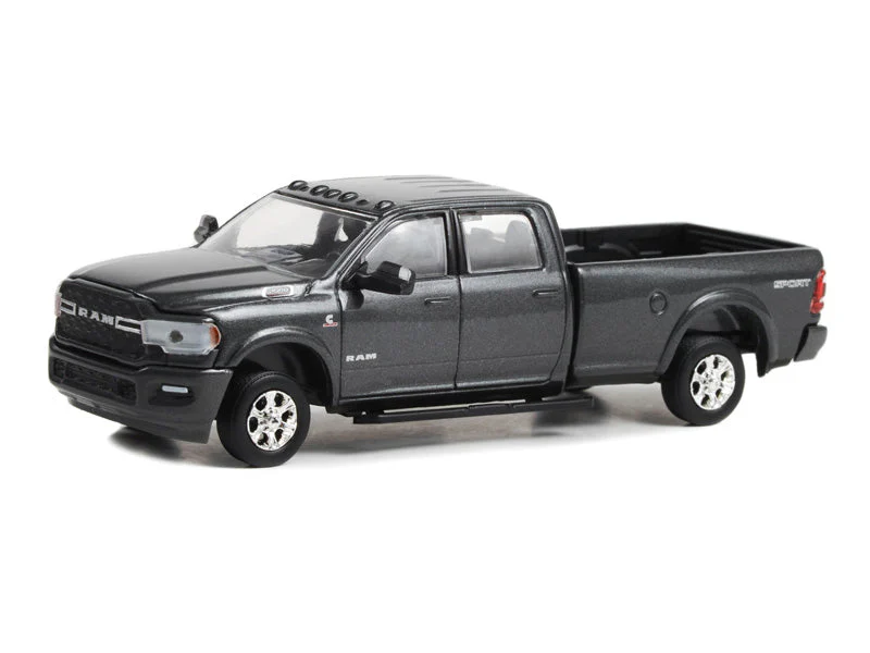 CHASE 2022 Ram 2500 Big Horn Sport 4X4 - Granite Crystal Metallic (Showroom Floor) Series 2 Diecast 1:64 Scale Model Car - Greenlight 68020F - Image 2