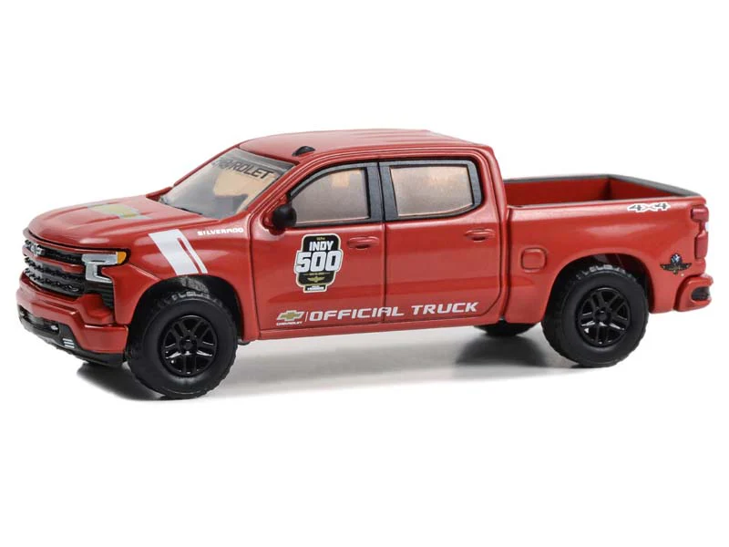 CHASE 2023 Chevrolet Silverado 1500 - 2023 107th Running of the Indianapolis 500 Diecast 1:64 Model - Greenlight 30457 - Image 2