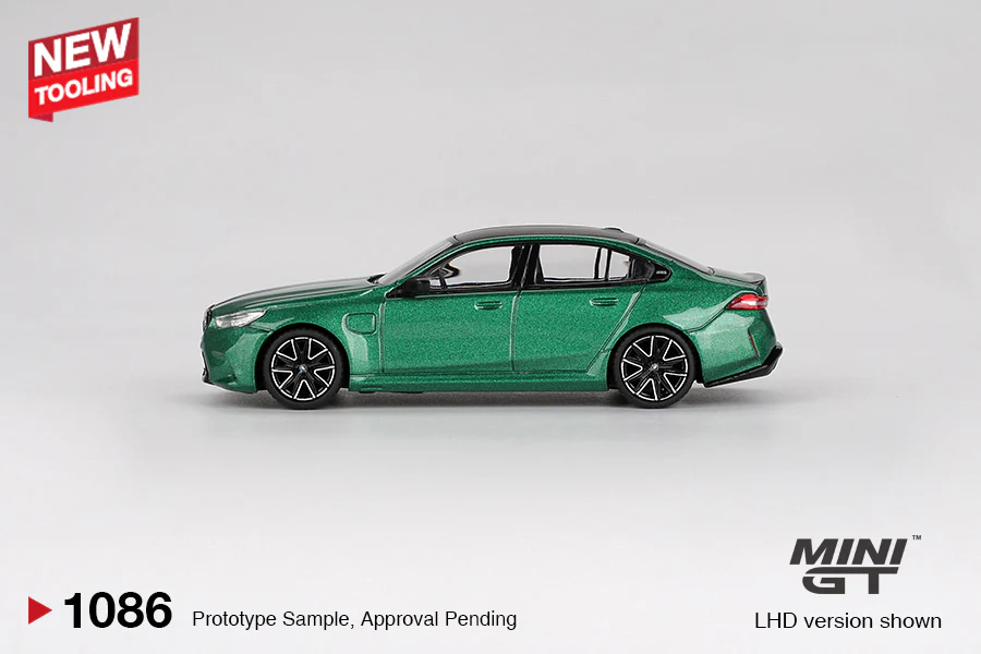CHASE BMW M5 (G90) Isle of Man – Green Metallic (Mini GT) Diecast 1:64 Scale Model - TSM MGT01086 - Image 3