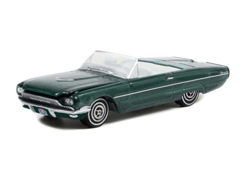CHROME CHASE 1966 Ford Thunderbird Convertible - Thelma & Louise (Hollywood Series 34) Diecast 1:64 Scale Model - Greenlight 44940E - Image 2
