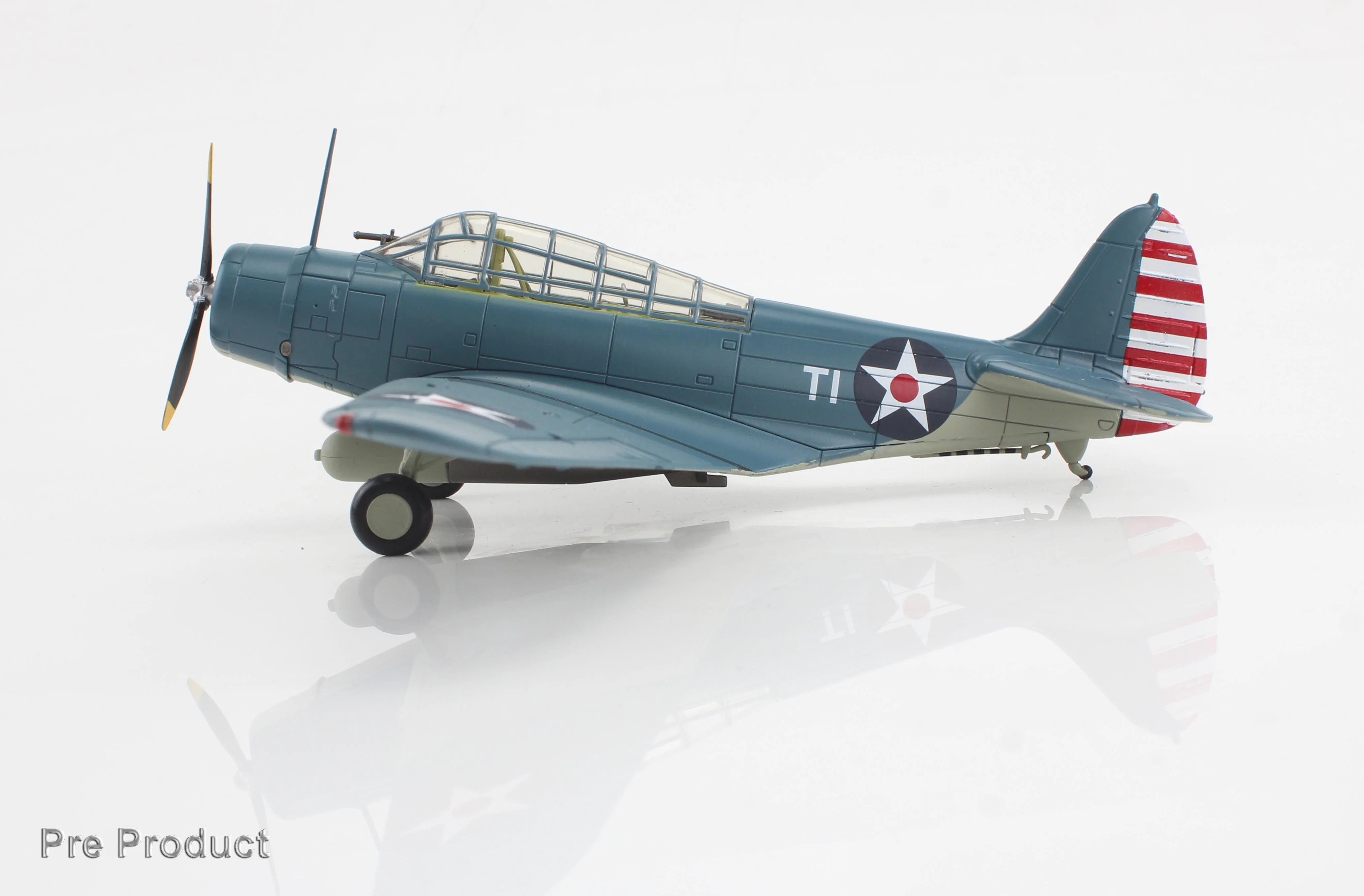 Douglas TBD-1 Devastator Battle of Coral Sea T-1, Lt. Cdr. James Brett VT-2 USS Lexington May 1942 Diecast 1:72 Scale Model - Hobby Master SM8011 - Image 4