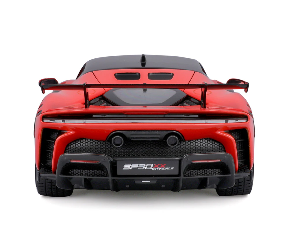 Ferrari SF90 XX Stradale – Red Diecast 1:18 Scale Model - Bburago 16020RD - Image 2