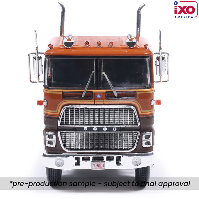 Ford COE 9000 - Brown and Tan Diecast 1:64 Scale Model - IXO U64TR009 - Image 3